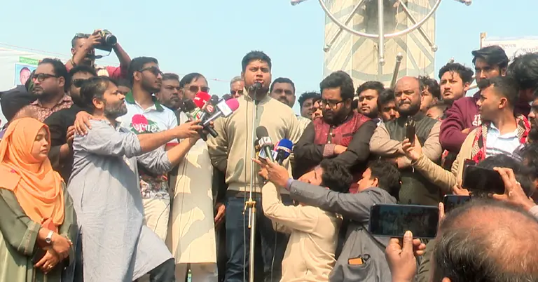 জনসভায় হাসনাত আবদুল্লাহ